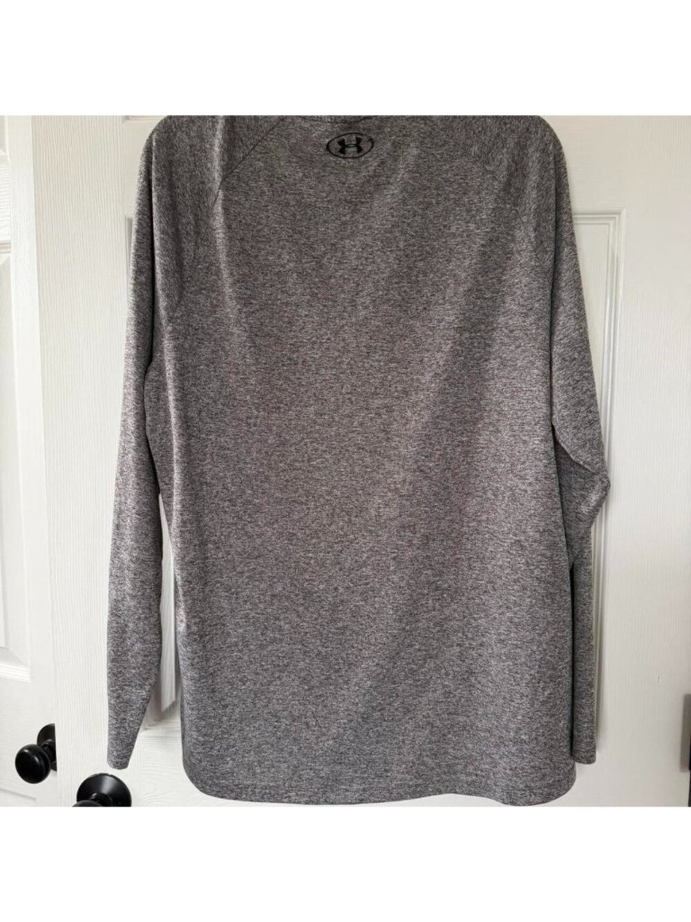 Under Armour Grey Long Sleeved Shirt - Picture 3 of 4